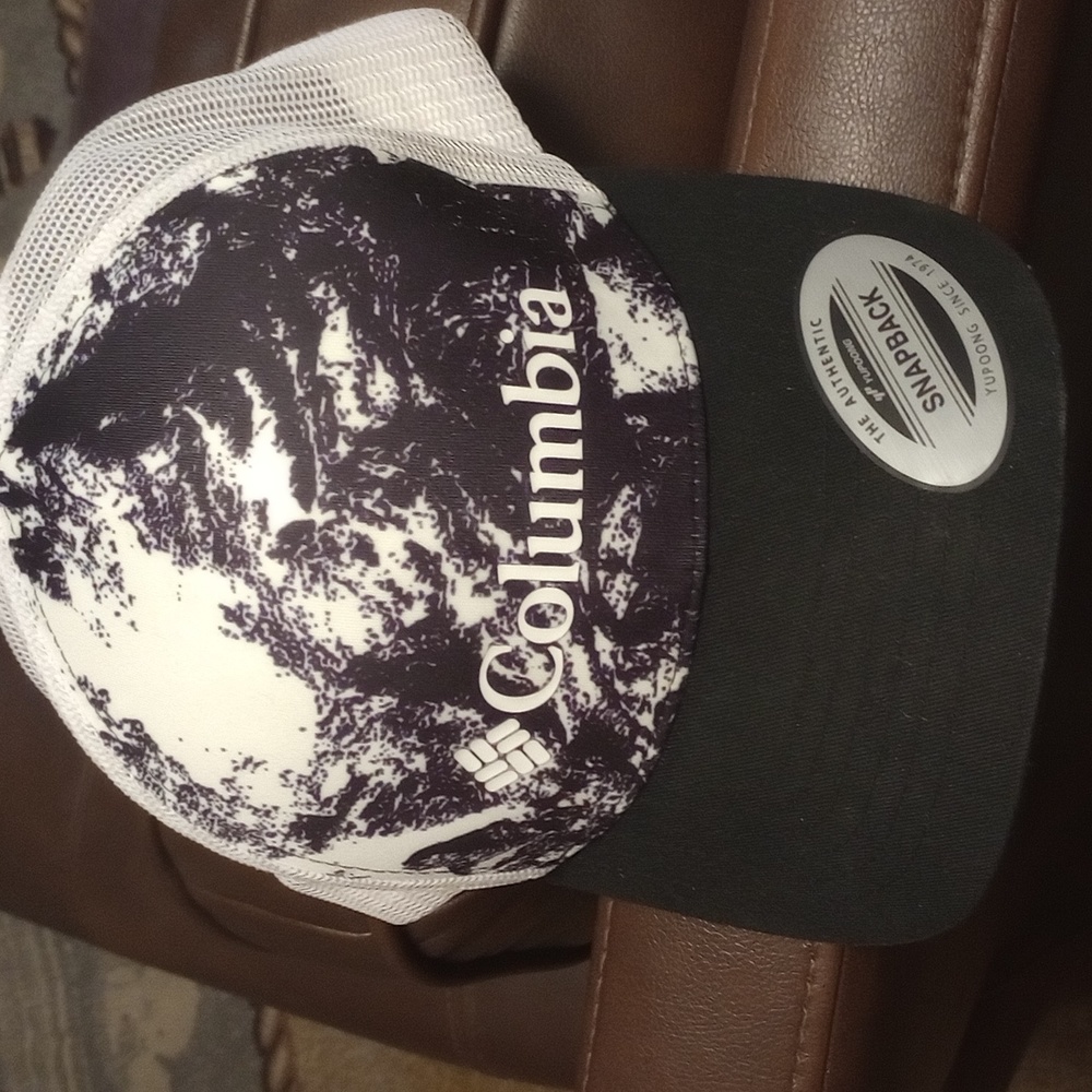 Columbia hat